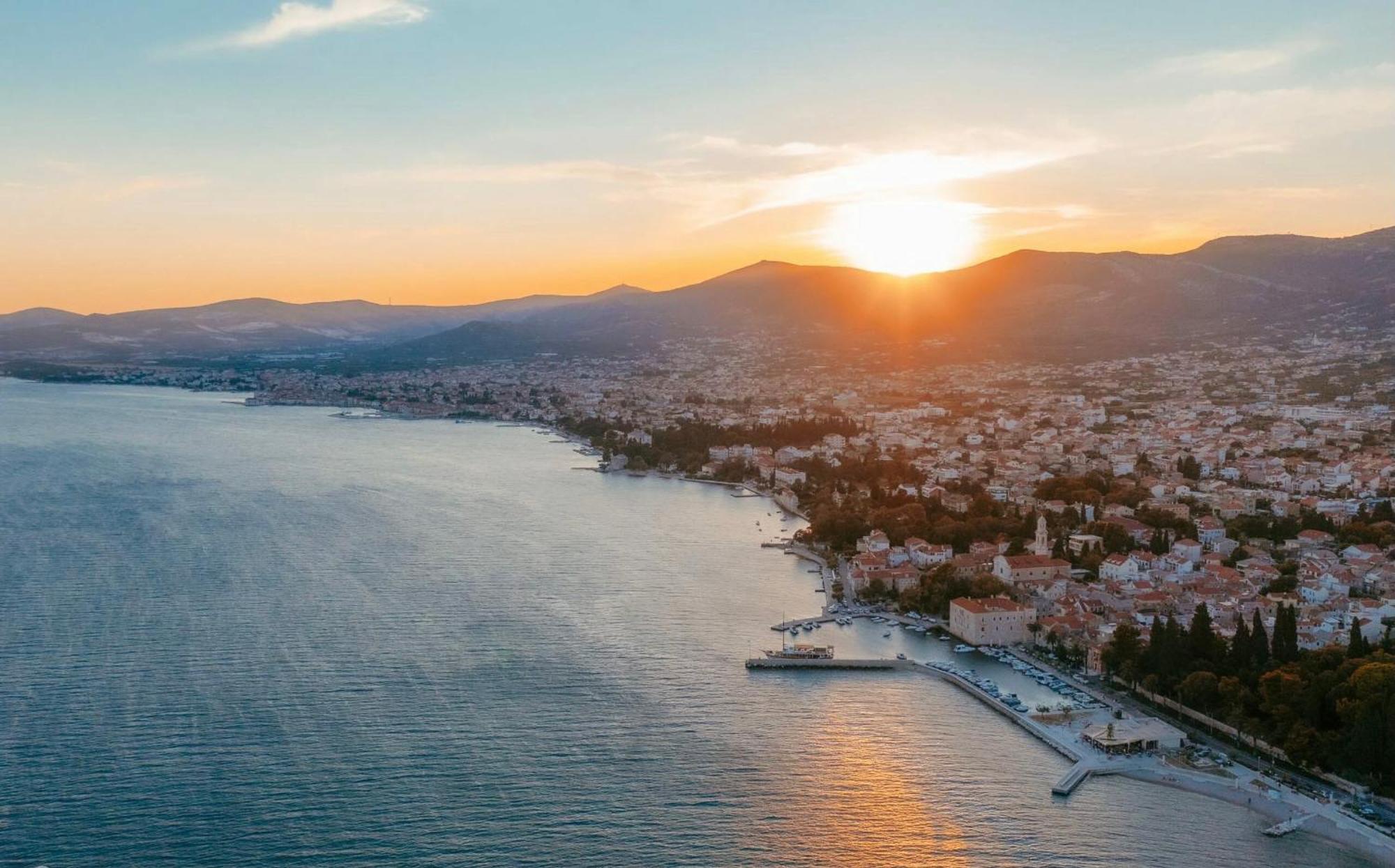 Apartamento Rosani Oya Kaštela